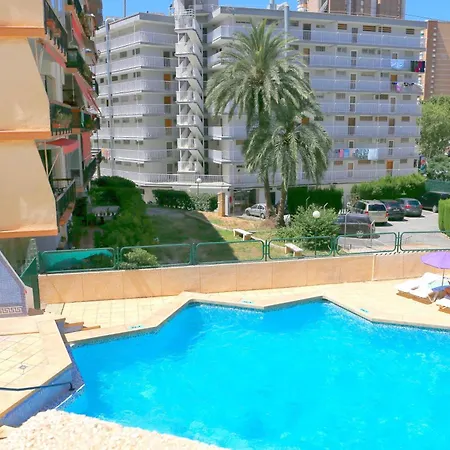 Dynastic Apartment *