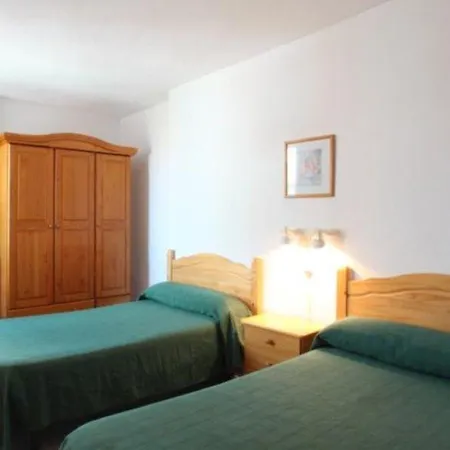 Dynastic Apartment *